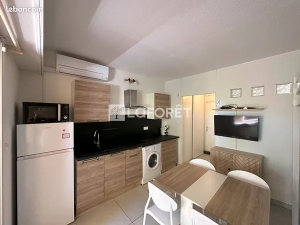 Studio 1 pièce 20 m²