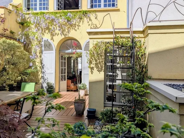 MAISON / APPARTEMENT A VENDRE ORLEANS CENTRE