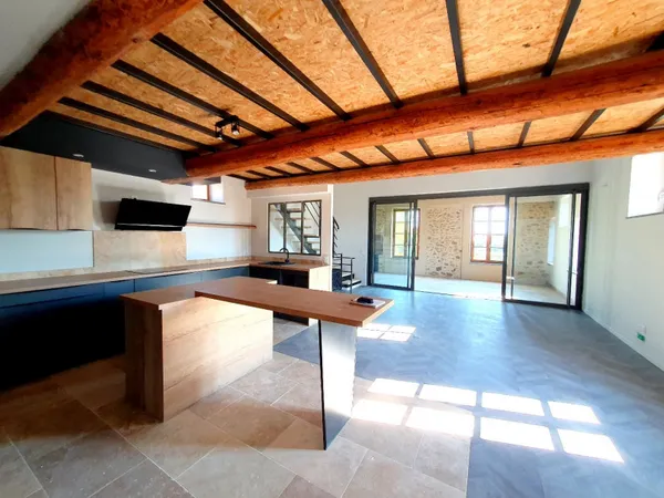 Maison 4 pièces 140 m²