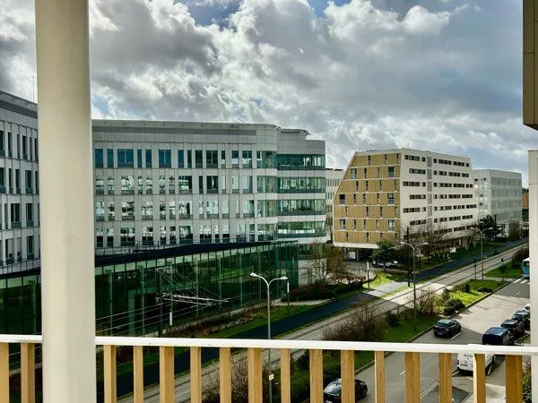 Appartement 2P 43 m2 Balcon et Parking s/sol