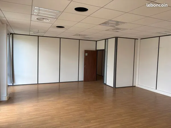 Bureaux 542 m²