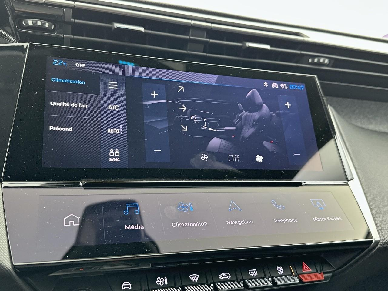 Peugeot 308 phev 180 e-eat8 allure pack — photo 21