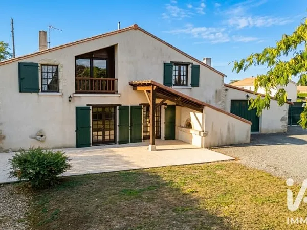 Maison 6 pièces 160 m²
