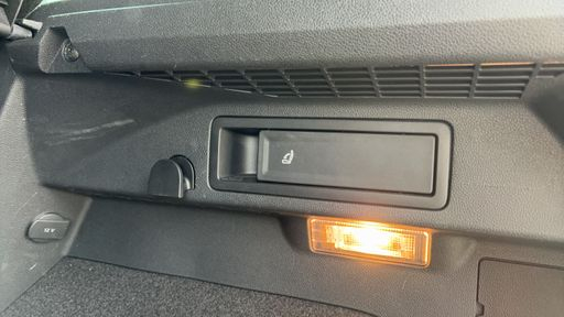 Volkswagen Tiguan 2.0 TDI 150 S-Tronic7 - IQ Drive – 2020 – 111950 km – Diesel – Boîte Automatique — photo 54