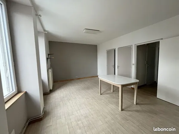 À LOUER - Appartement T2 à Plessé