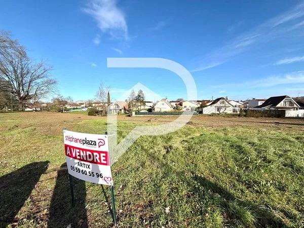 Terrain constructible 1660 m²