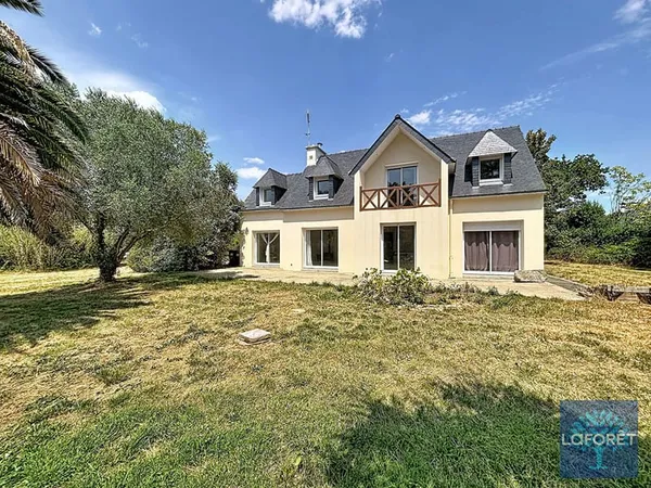 Maison Tregunc 8 pièce(s) 150 m²