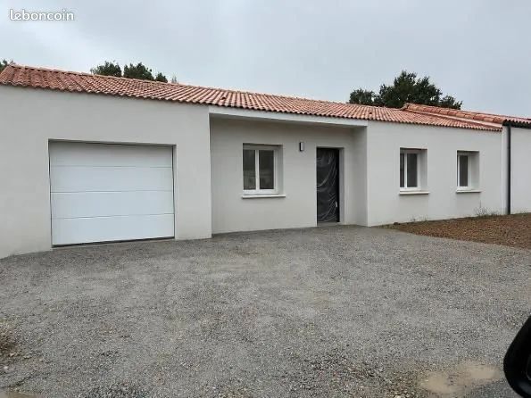 MAISON A LOUER Mouilleron le captif