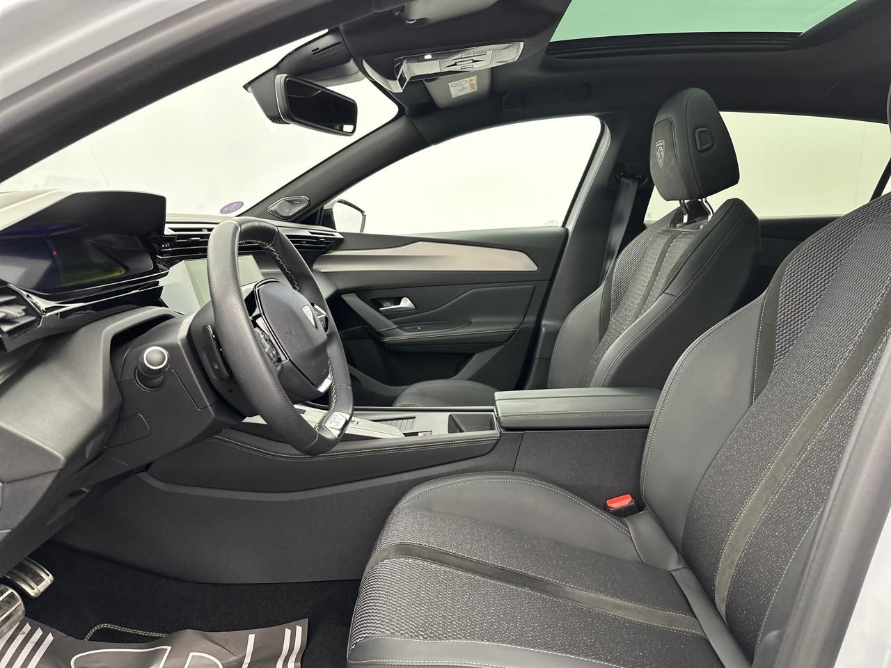 Peugeot 308 hybrid 136 e-dcs6 gt — photo 9