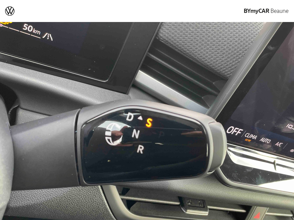 Volkswagen T-Roc 1.5 eTSI Hybrid 150 ch DSG7 — photo 20