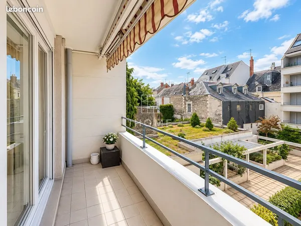 Appartement 3 pièces 93 m²