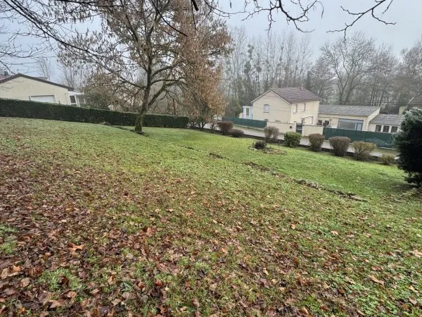 Terrain 983 m²