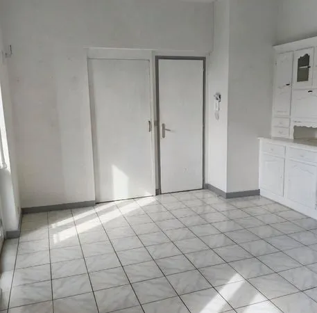 Loue appartement T2
