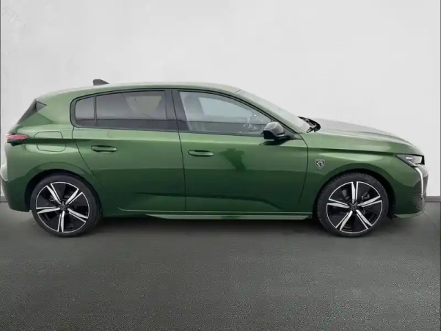Peugeot 308 phev 180 e-eat8 — photo 4