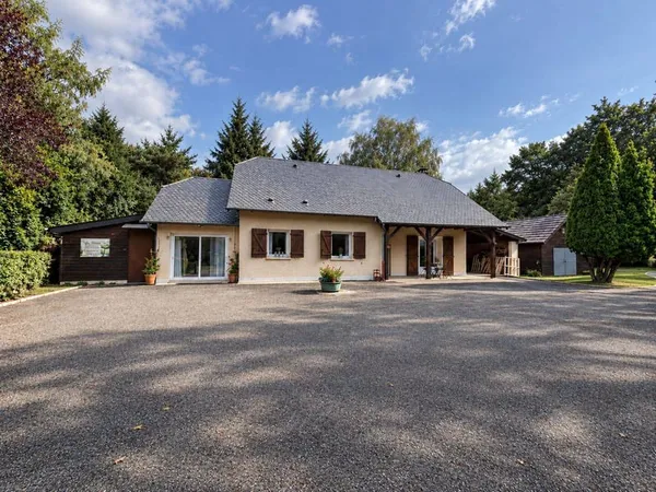 Maison 6 pièces 160 m²