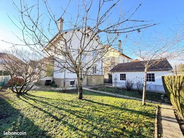 Maison 5 pièces 120 m²