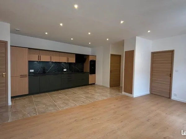 T4 78,50 m² - 3 chambres - rénovation haut de gamme - dpe b