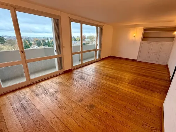 Appartement 4 pièces 76 m²