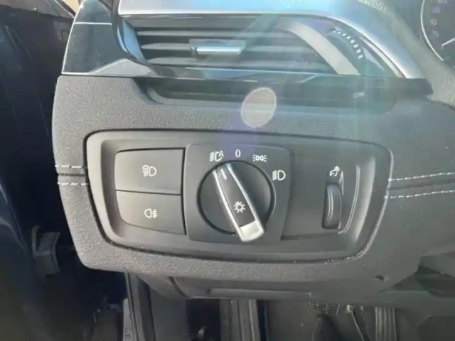Bmw X2 sdrive18da 150ch business design euro6d-t — photo 14