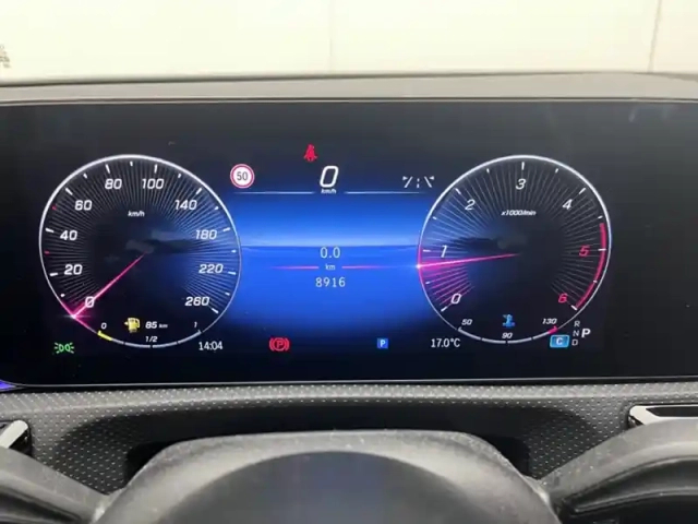 Mercedes Classe A 200 d amg line — photo 12