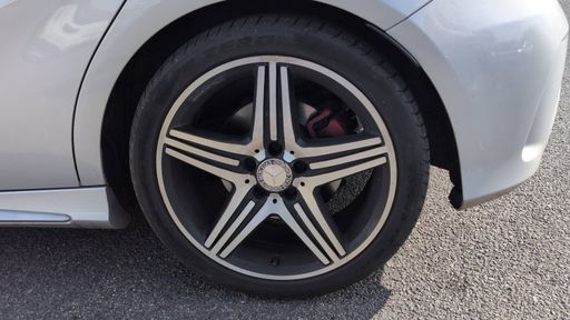 Mercedes Classe A 2.0 250 211 7G-DCT - Sport – 2015 – 123638 km – Essence – Boîte Automatique — photo 3