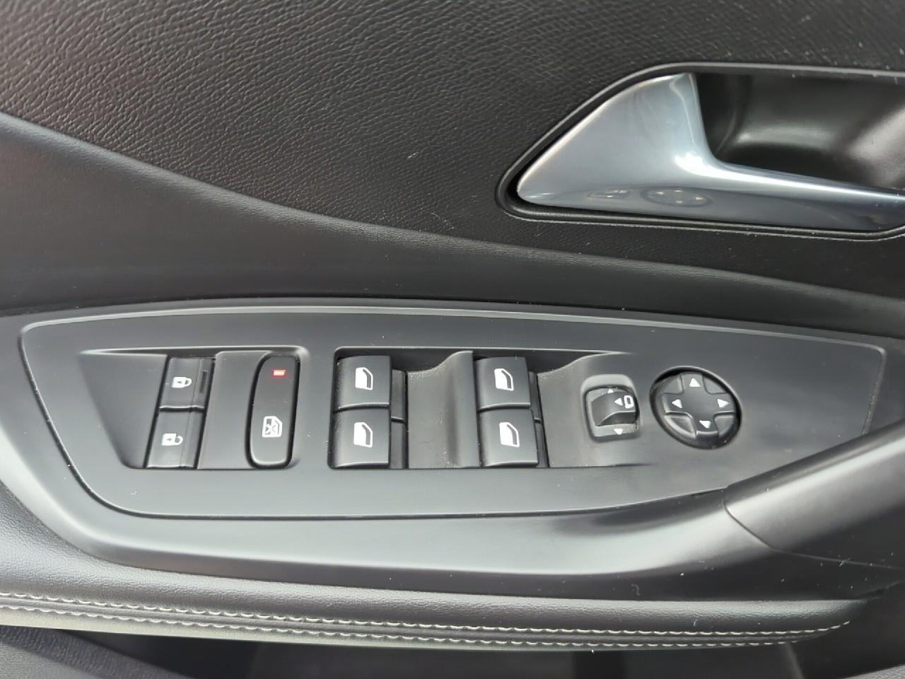 Peugeot 308 sw puretech 130ch s&s bvm6 allure — photo 28