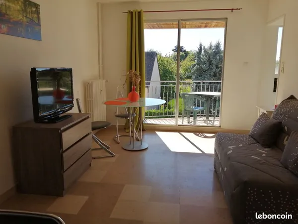Studio meublé avec garage