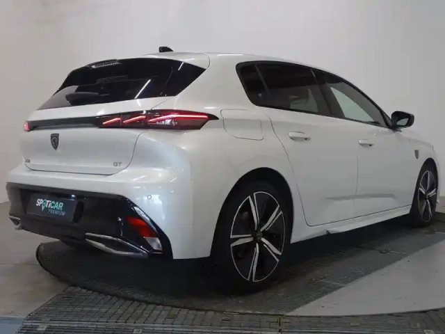 Peugeot 308 1.2 puretech 130ch s&amp;s gt eat8 — photo 6