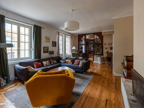 Duplex 6 pièces 195 m²