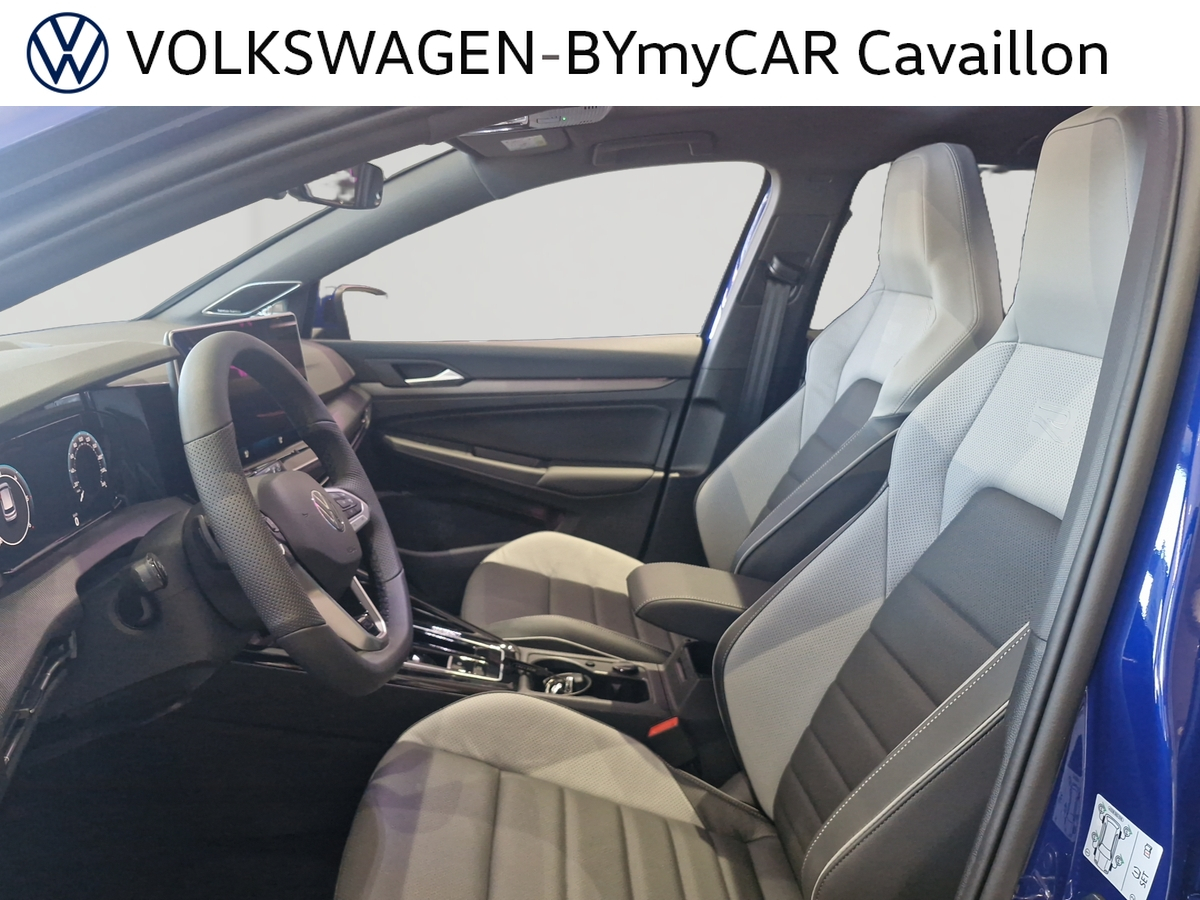 Volkswagen Golf 2.0 TDI 150 DSG7 — photo 24
