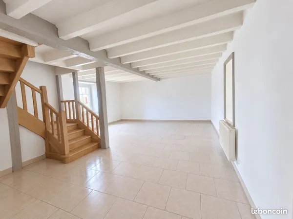Appartement 90m2 étage 2 chambres