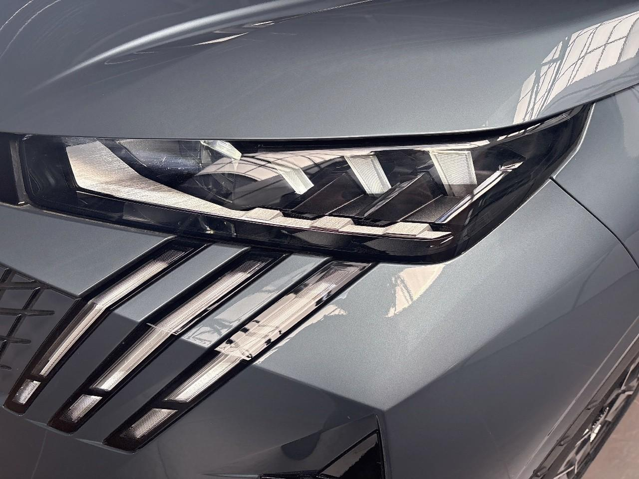 Peugeot 5008 hybrid 145 ch e-dcs6 gt — photo 16