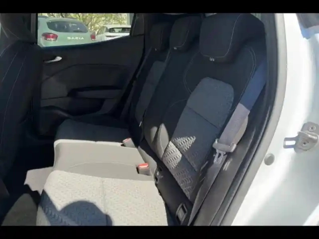 Renault Clio 1.0 tce 90ch evolution — photo 10