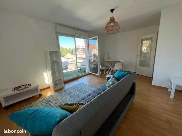 Loue appartement meublé Saint Sébastien/ Loire