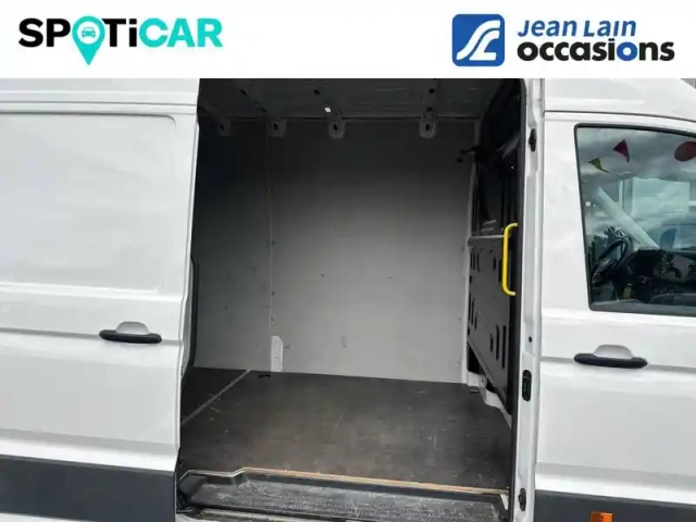 Volkswagen Crafter van 35 l4h3 2.0 tdi 140 ch bva — photo 12