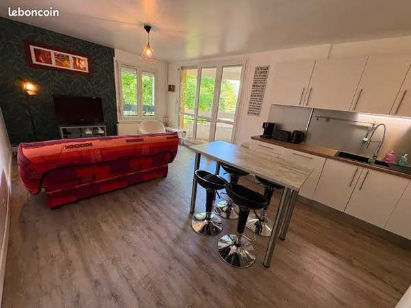 Colocation en appartement meublé, sécurisé, connecté à Reims