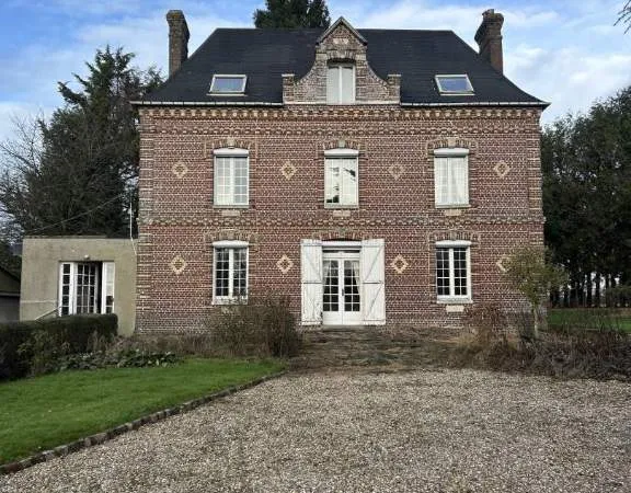 Maison 6 pièces 180 m²