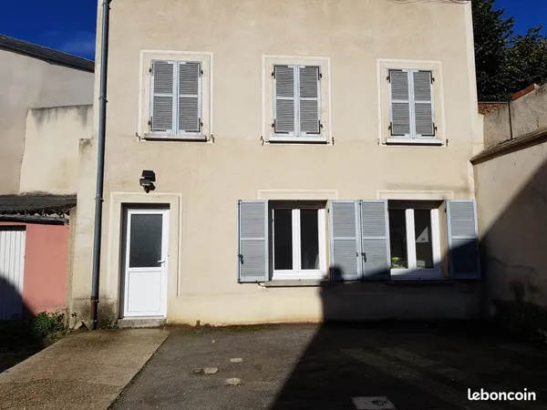 F1 31M2 en centre ville
