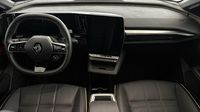 Renault Mégane E-Tech Electric EV60 220ch Iconic super charge — photo 11