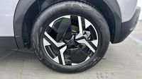 Peugeot 2008 e-2008 156ch 54 kWh Allure — photo 11