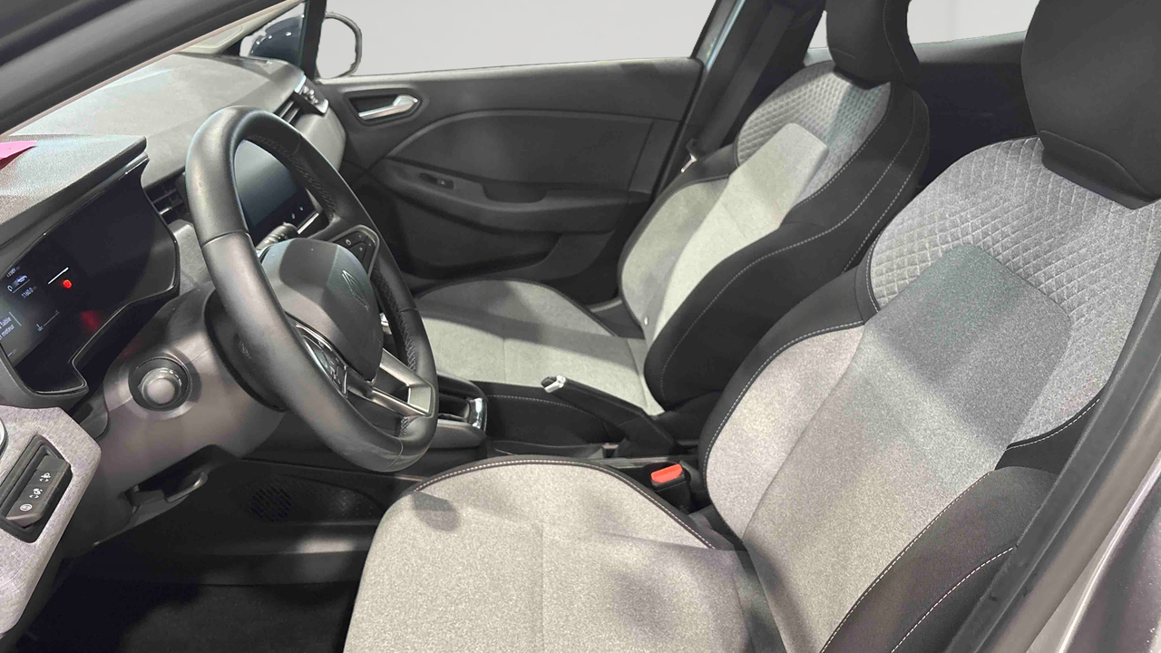 Renault Clio Blue dCi 100 ch GSR2 — photo 11