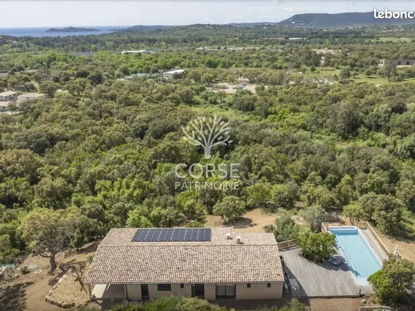 Villa 4 pièces 123 m²
