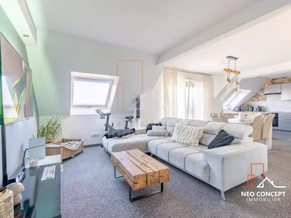 Magnifique duplex de 73 m2 loi carrez avec terrasse, garage, parking et cave sis Offendorf.
