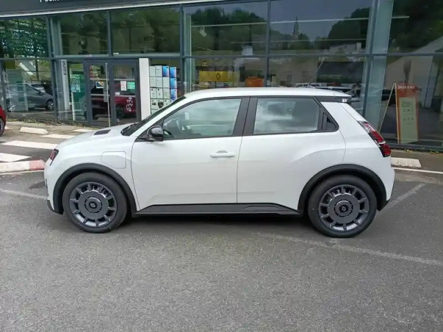Renault 5 renault  e-tech electrique 10 ch autonomie confort — photo 2