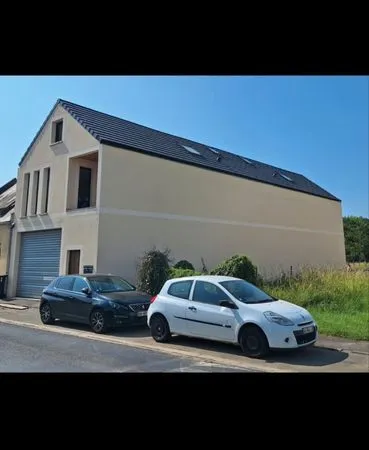 2 appartements + grand garage