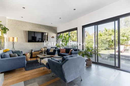 Maison 6 pièces 175 m²