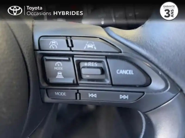 Toyota Yaris cross 116h dynamic mc24 — photo 10