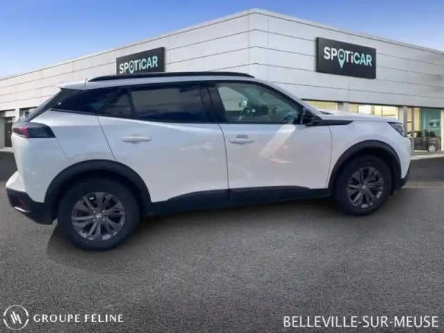 Peugeot 2008 e- 136ch style — photo 4