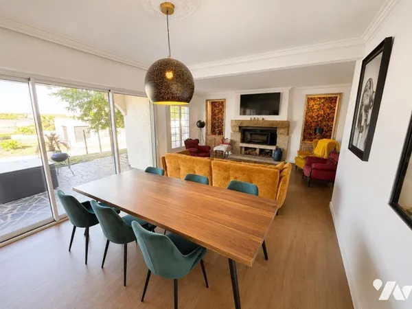 Maison 6 pièces 176 m²