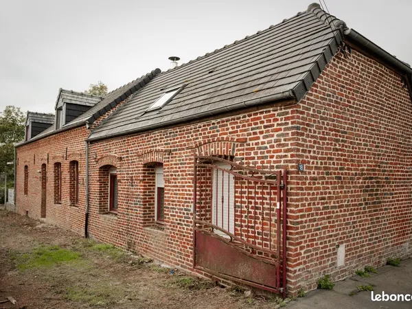 Maison individuelle de 115 m² avec terrain de 1 700 m²